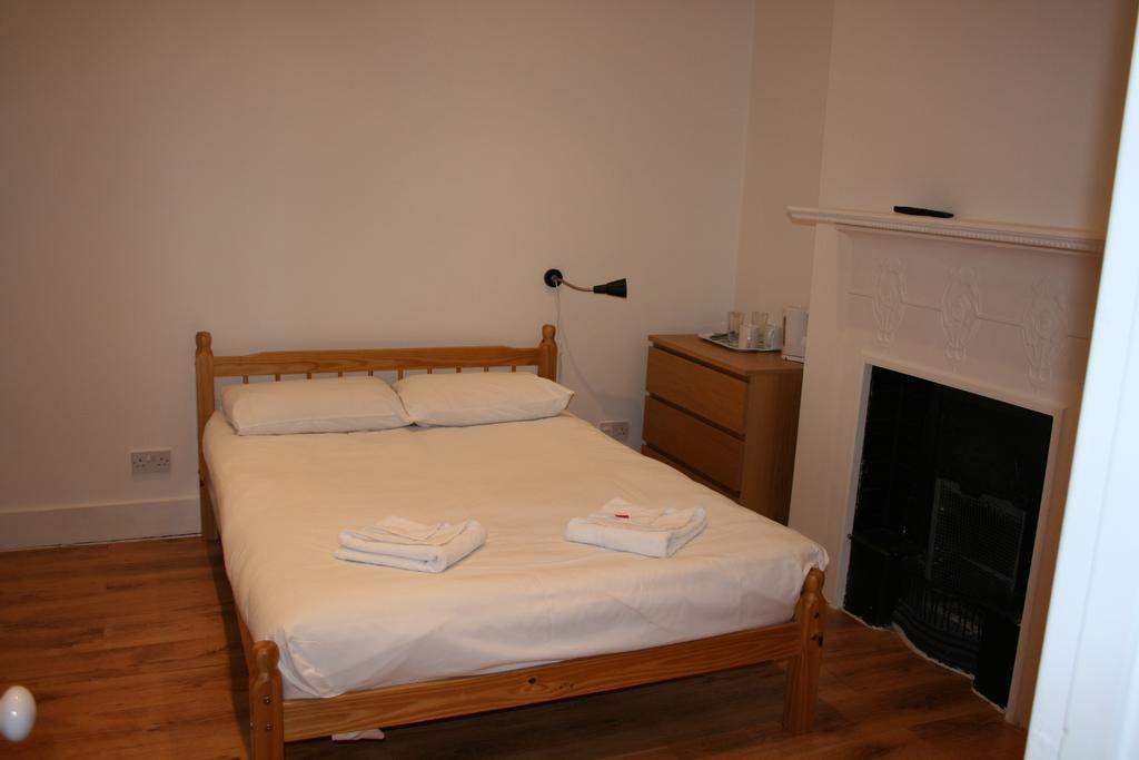 Shepherd'S Bush Flats London Room photo